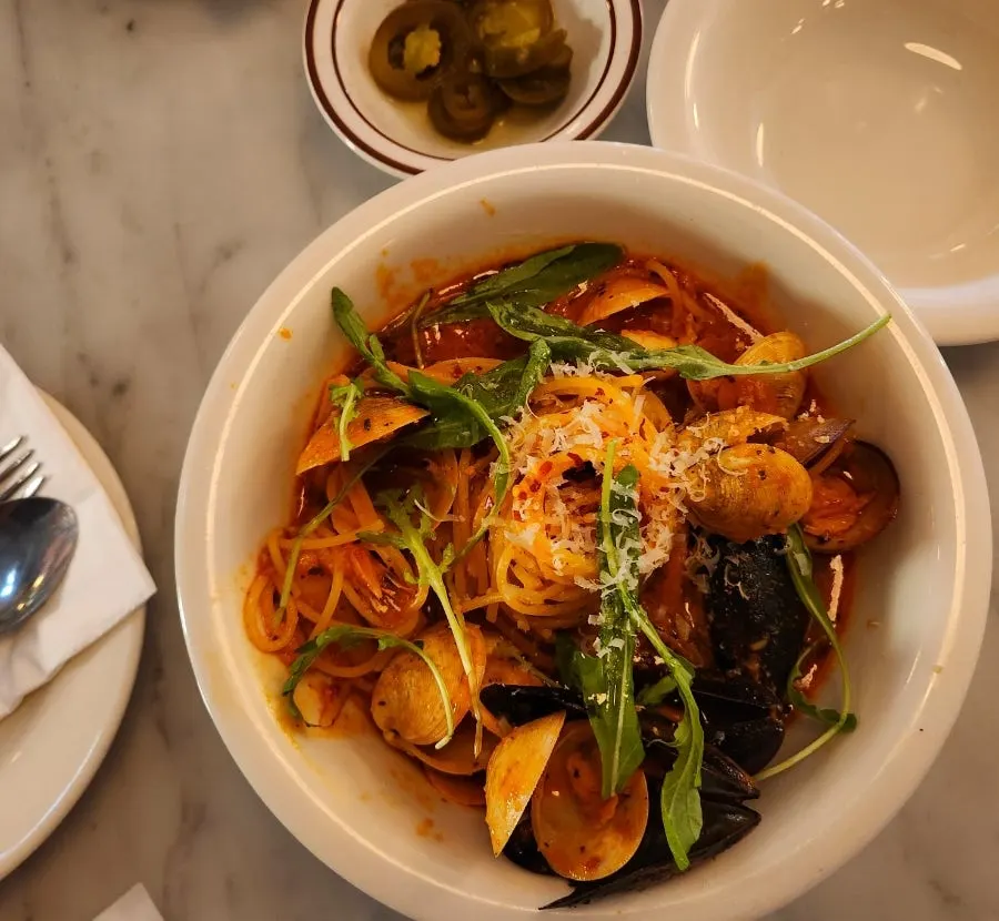 Hot Pot Pescatore pasta with seafood