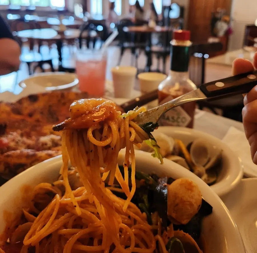 Eating Hot Pot Pescatore pasta