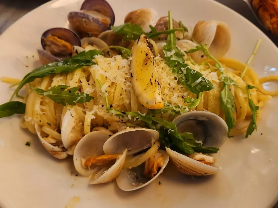 Manila clam vongole pasta