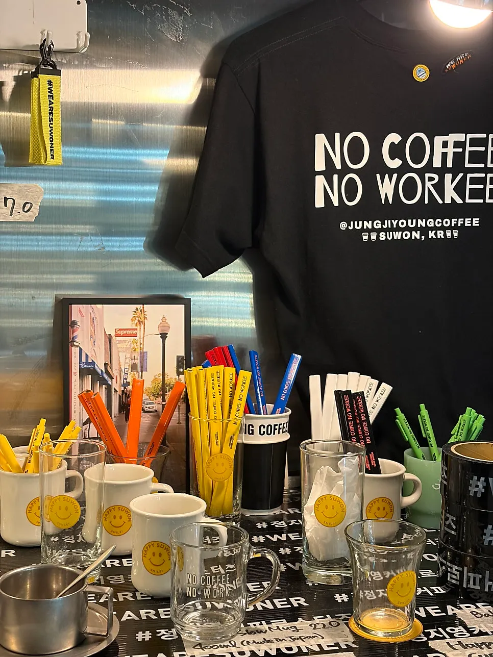 Café merchandise browsed while waiting for an order