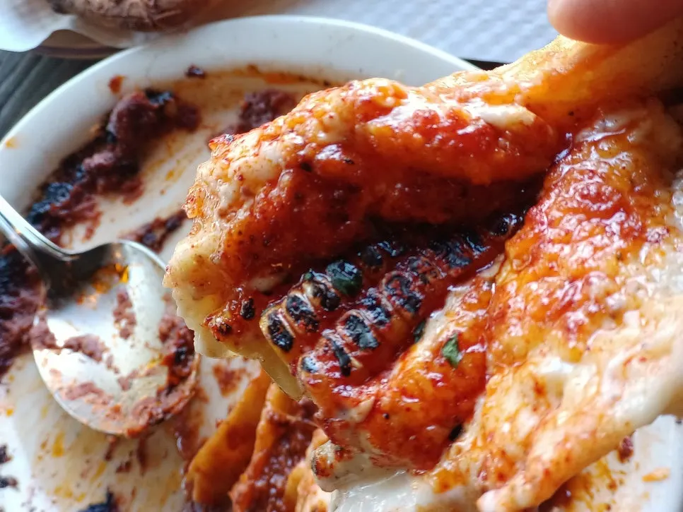 Photo related to Low Five corn pizza