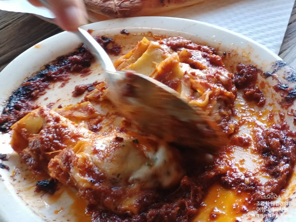Photo of Low Five pizza and lasagna pairing