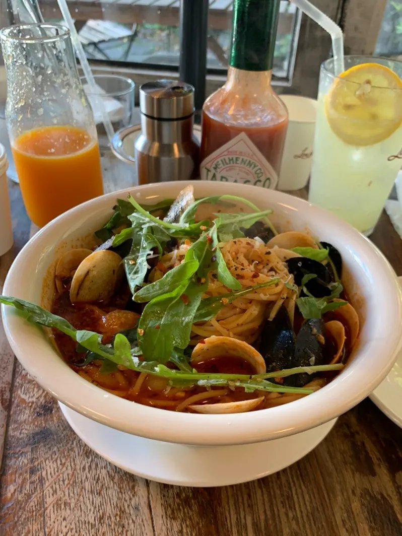 Hot Pot Pescatore Pasta