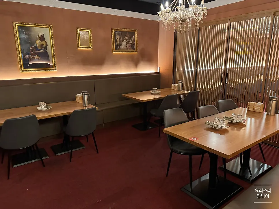 Hall with inner seating and group seating area