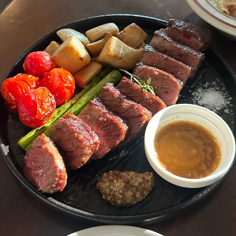 살치살 스테이크 플래터