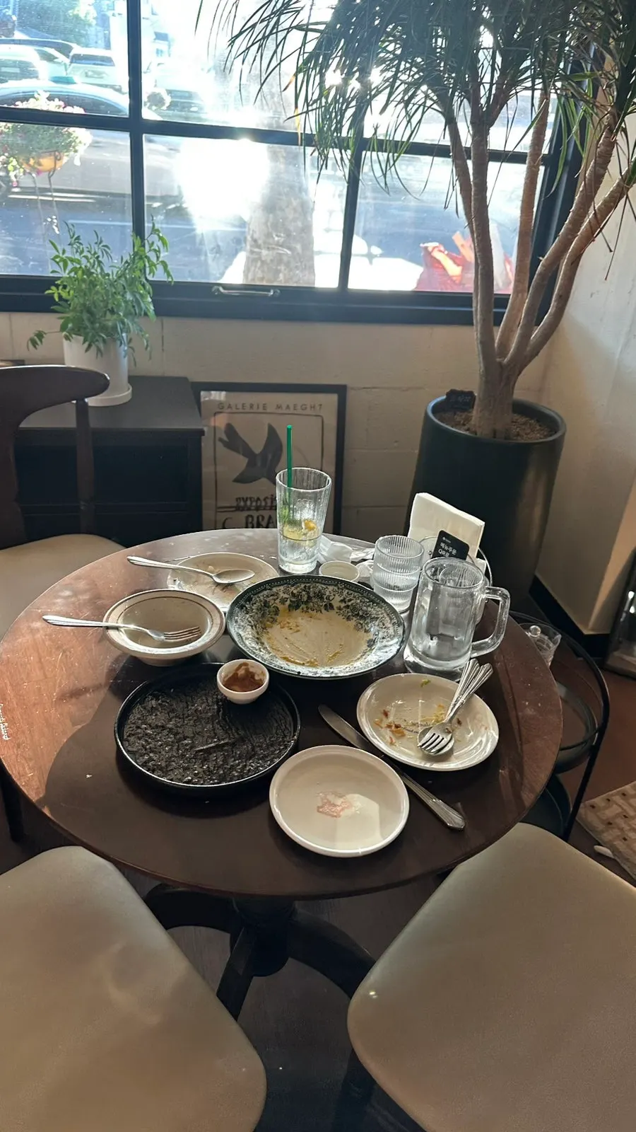 식사를 마친 테이블