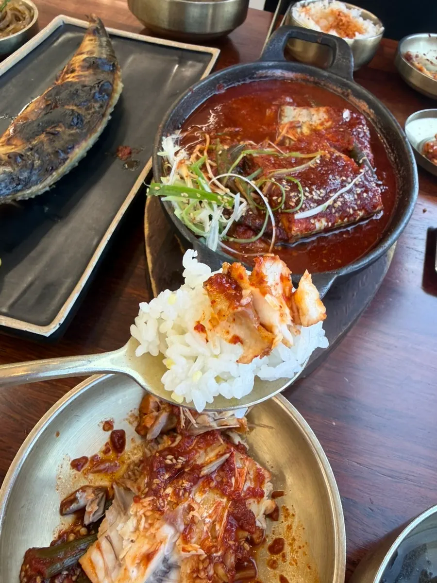 Braised cutlassfish with fluffy rice