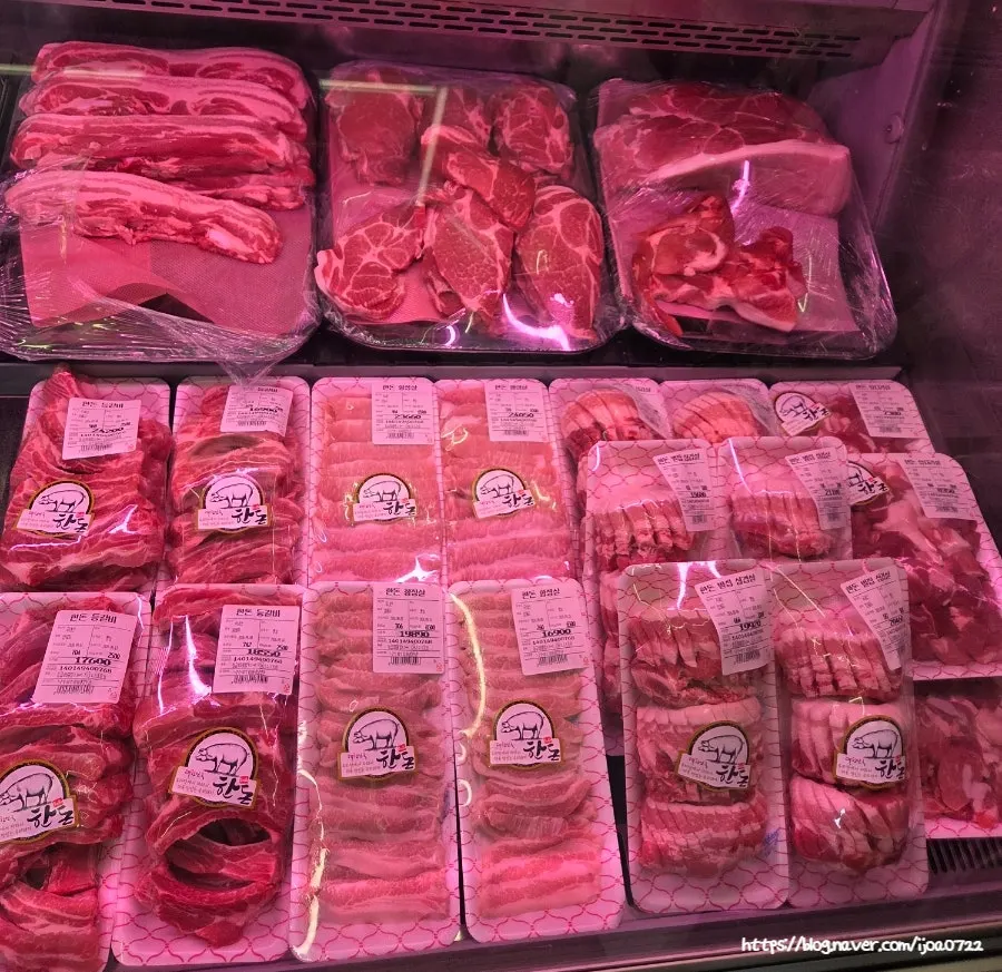 Korean pork and Korean beef cuts on display