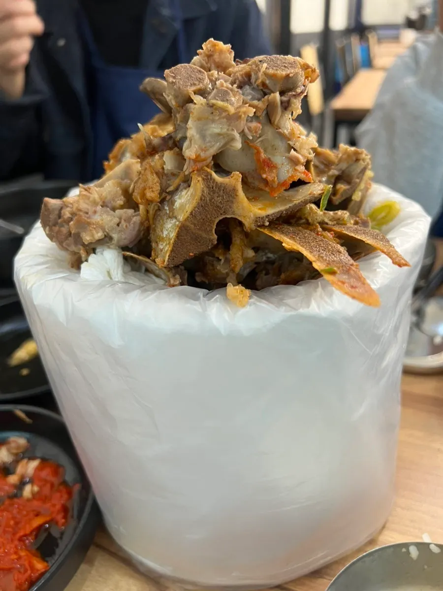 아이가 먹은 순한맛 뼈해장국