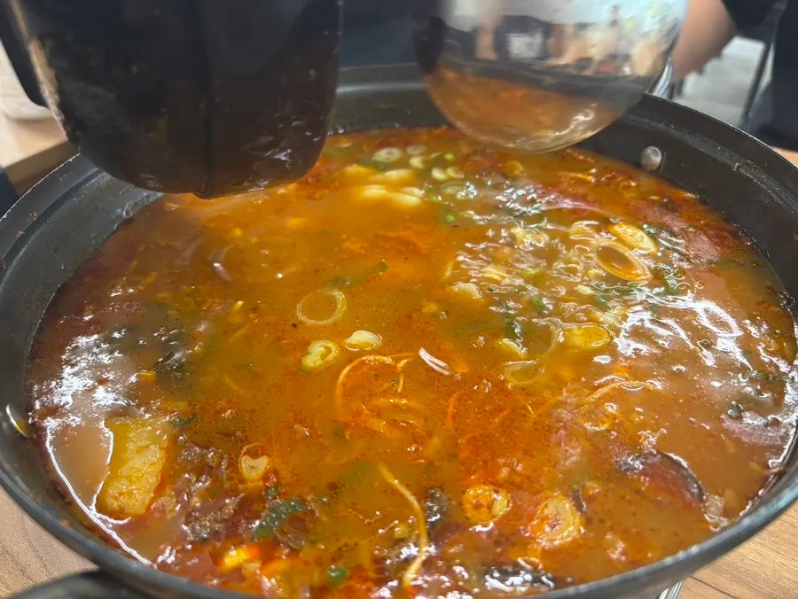 작게 썰어 넣은 포슬한 감자