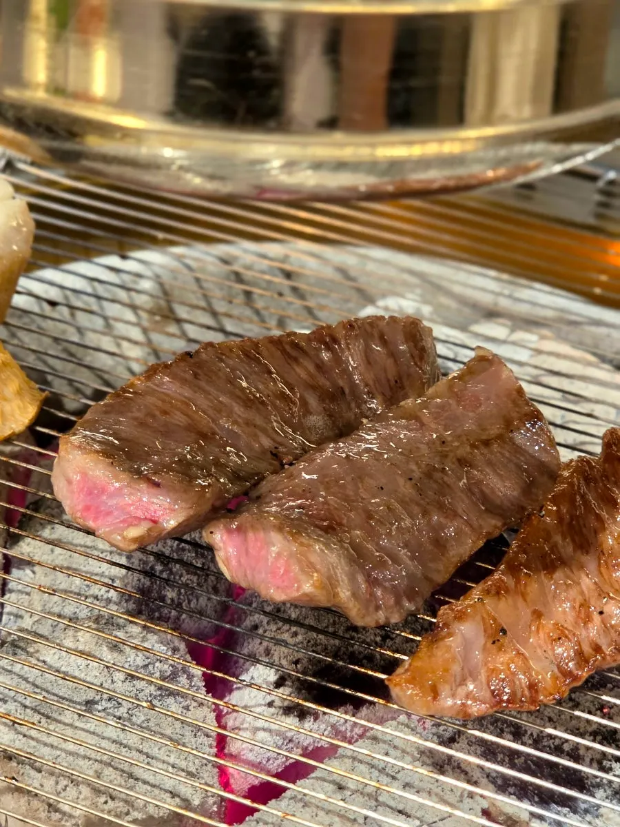 Brisket point with marbling spread like paint
