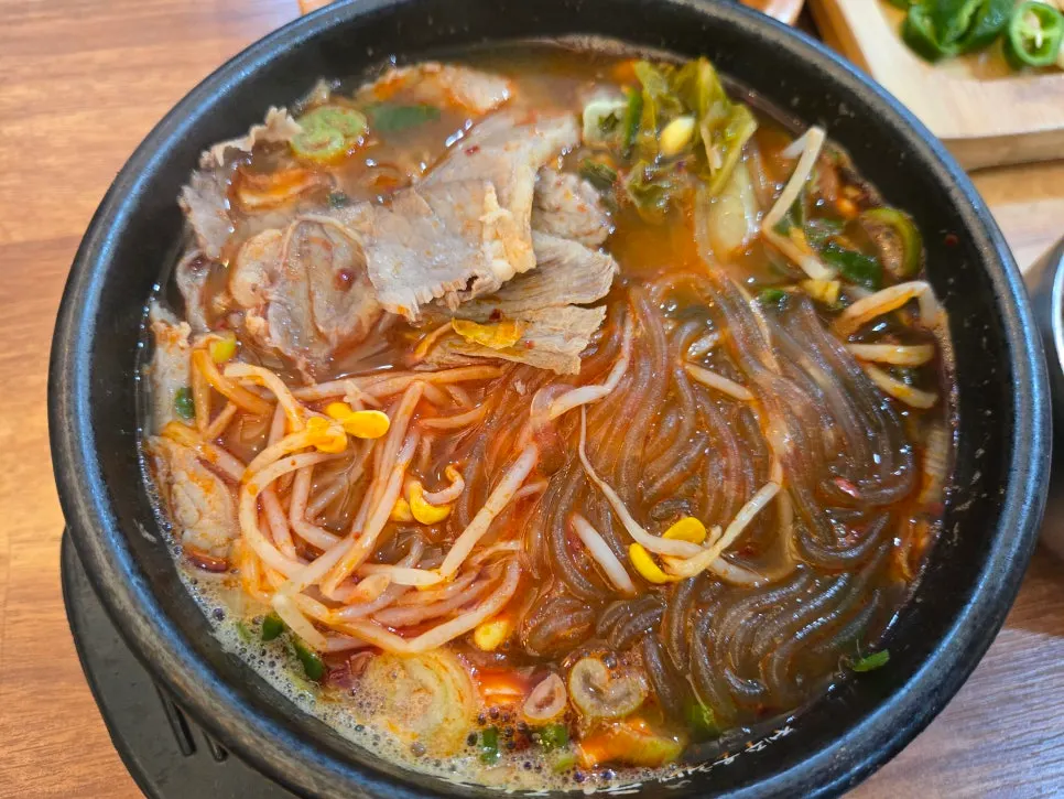 Broth turned spicy after mixing in chili paste