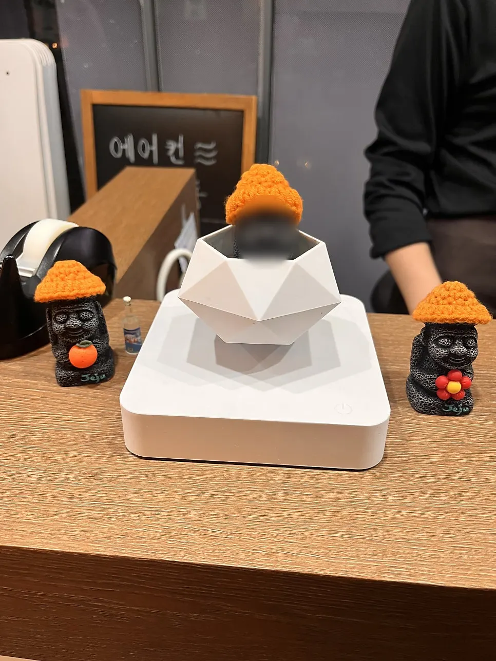 후식으로 놓인 박하사탕