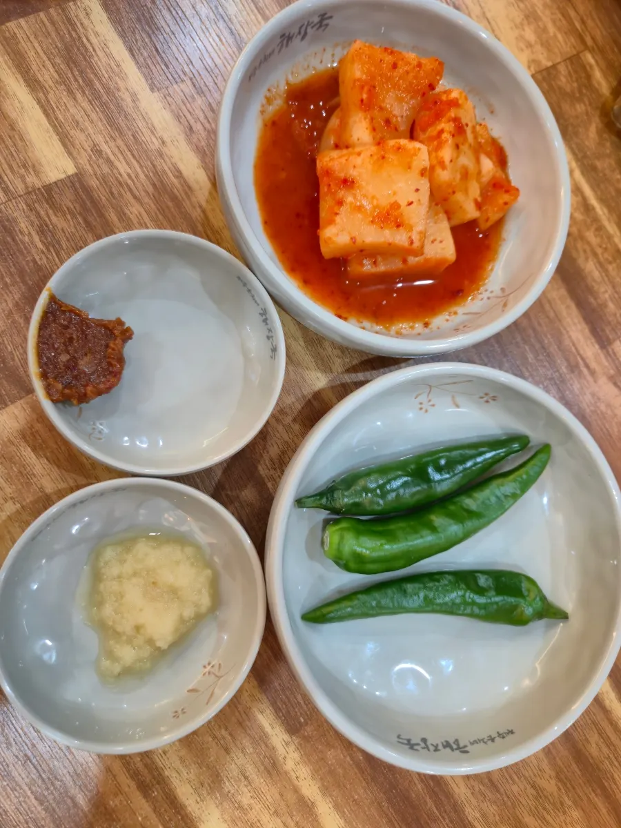 Table set with side dishes