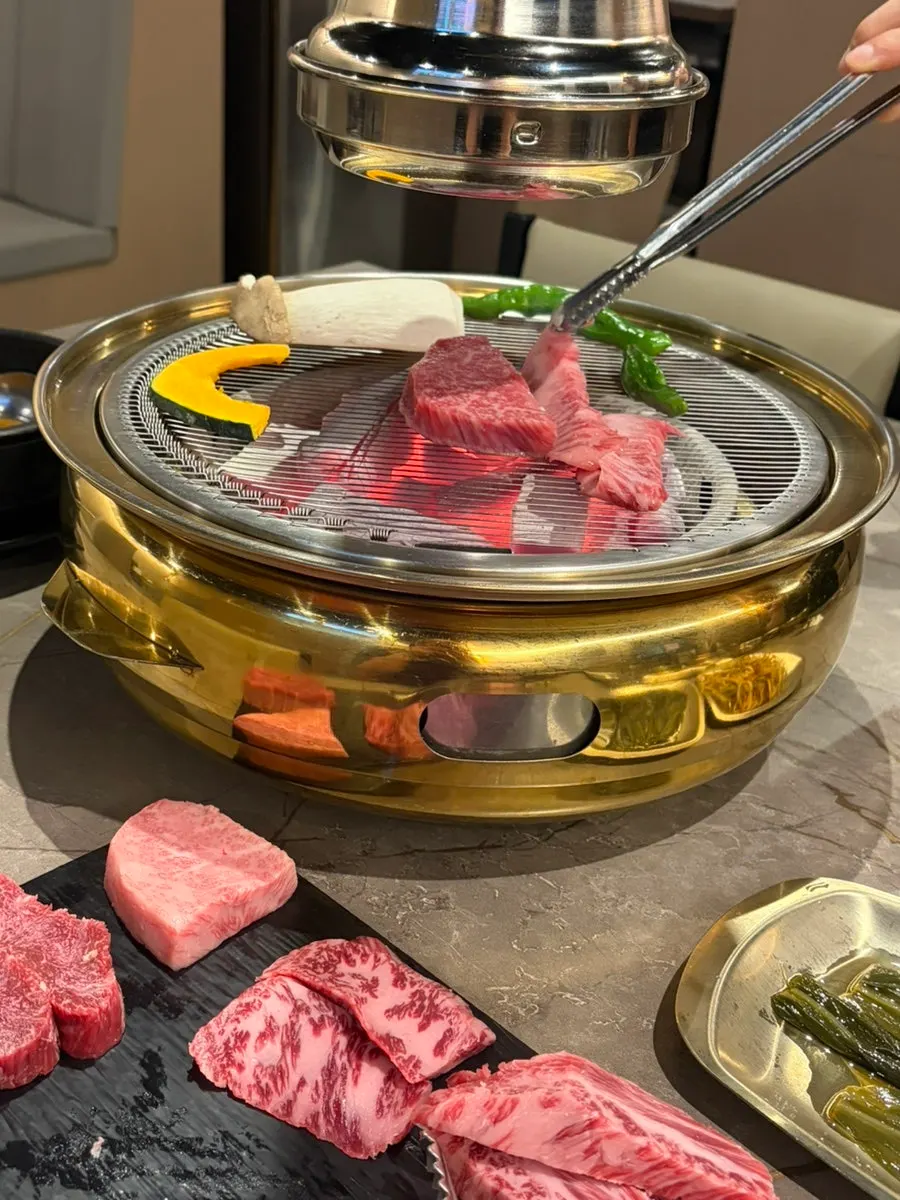 등심 살치살 갈비살 등 한우모듬 부위