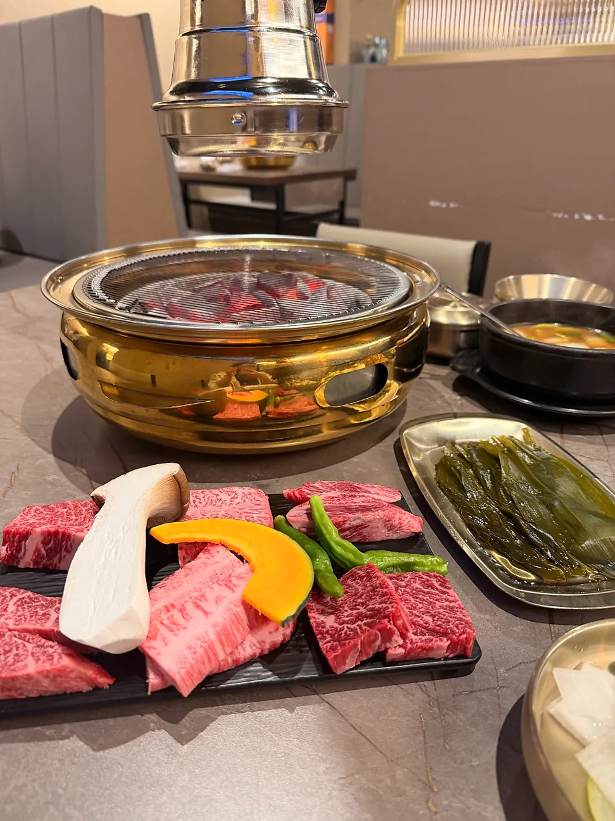 Signature charcoal-grilled hanwoo photo at Yeongpo Hwa-ro Ingye Branch