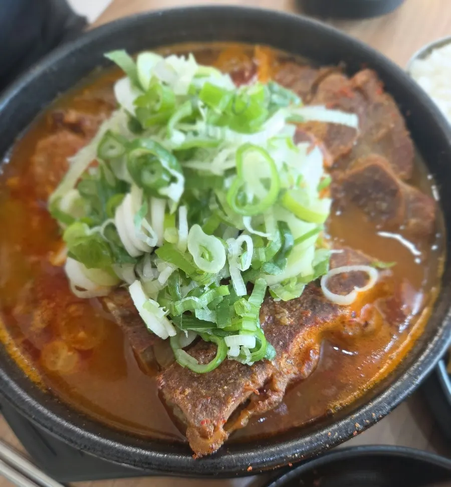 A bowl of teuk ppyeo haejangguk with large bones