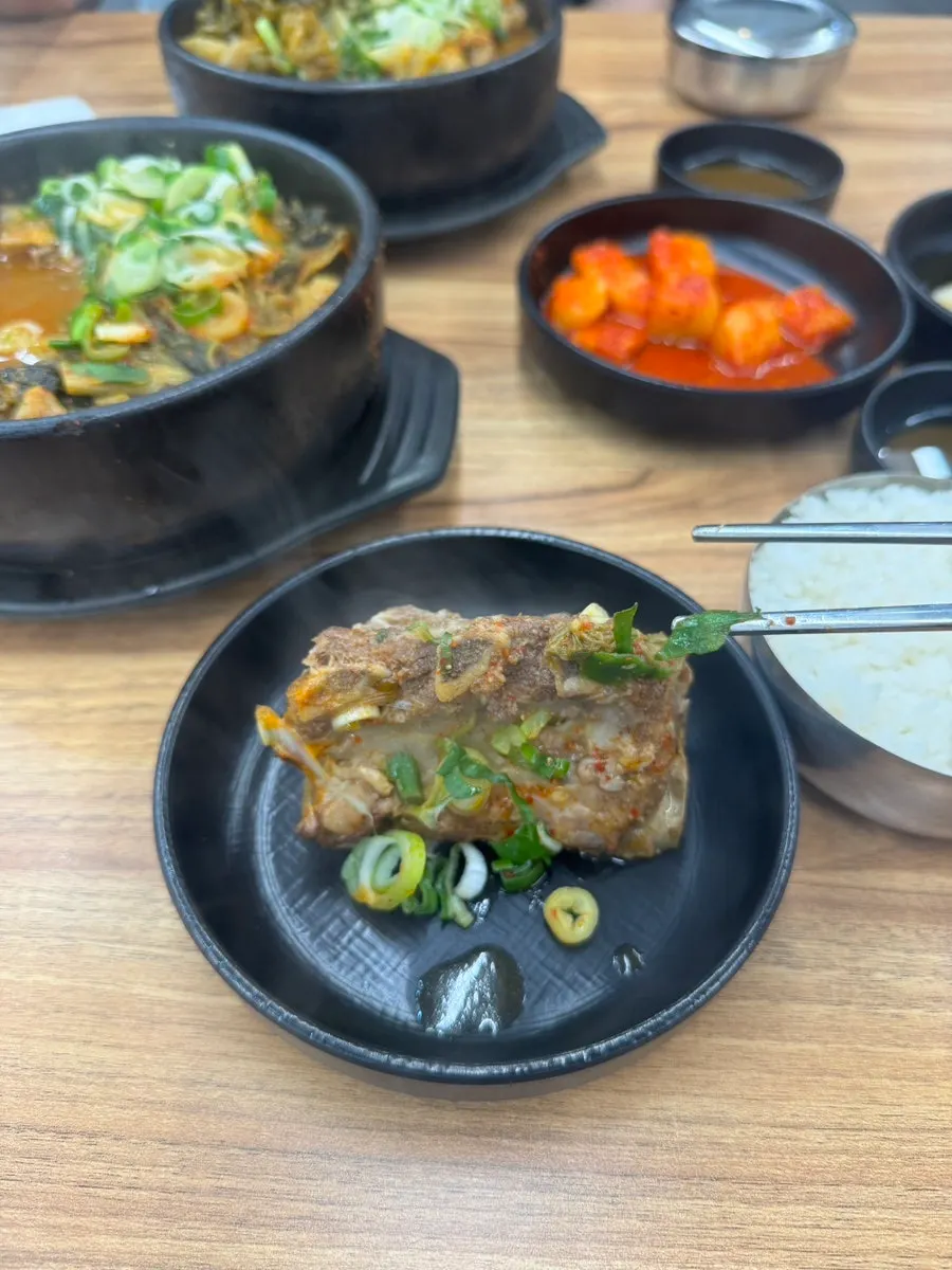 Picking meat off the bone