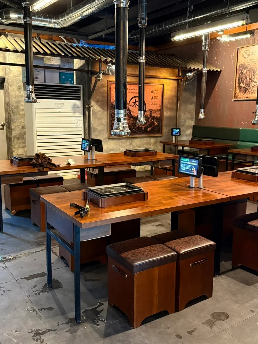 Spacious, pleasant restaurant interior