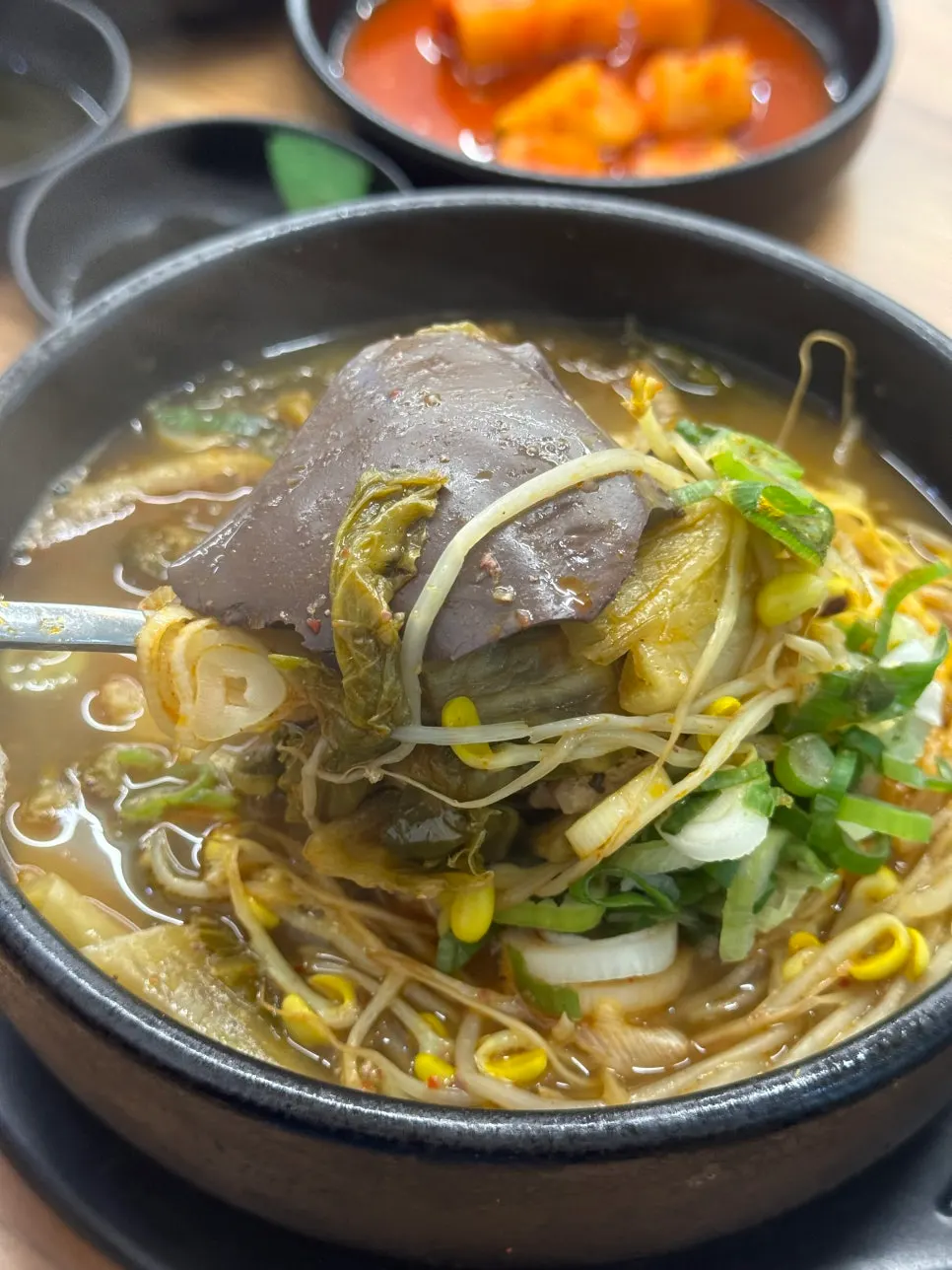 The finish to an Ingye-dong gamjatang meal