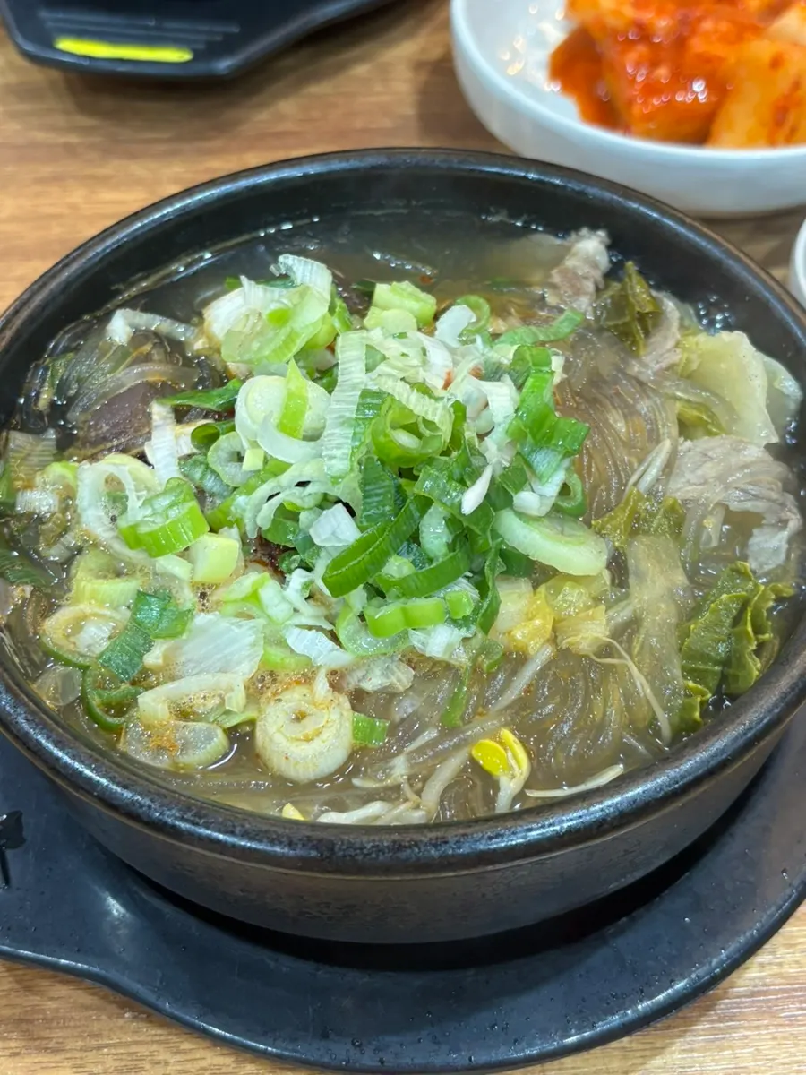 잡내 없이 푸짐한 내장탕