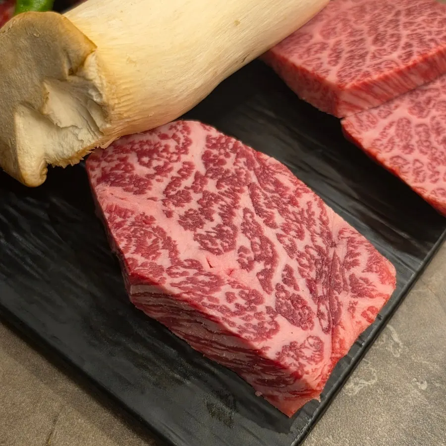 Individual cuts in the hanwoo assortment