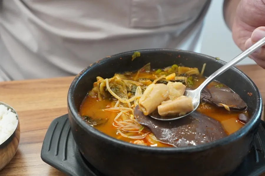 Two kinds of ordered haejangguk