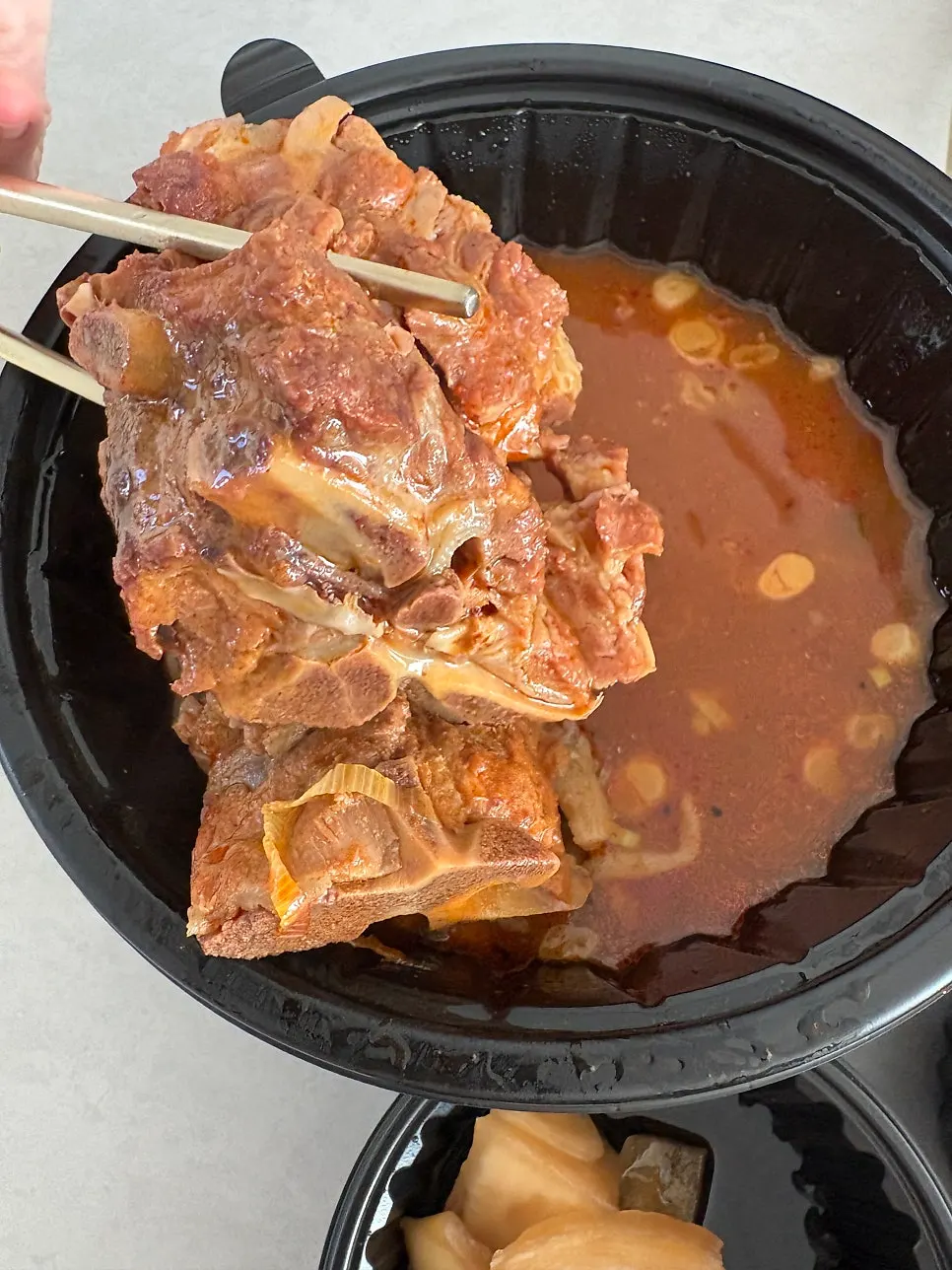 얼큰한맛과 보통맛 뼈해장국