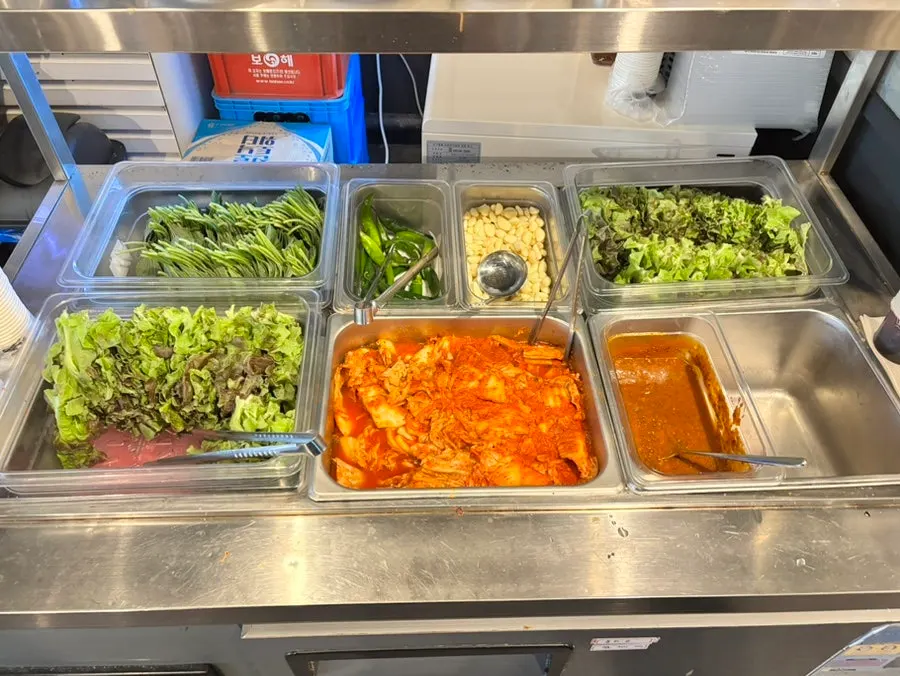 Self-serve bar with lettuce and perilla leaves