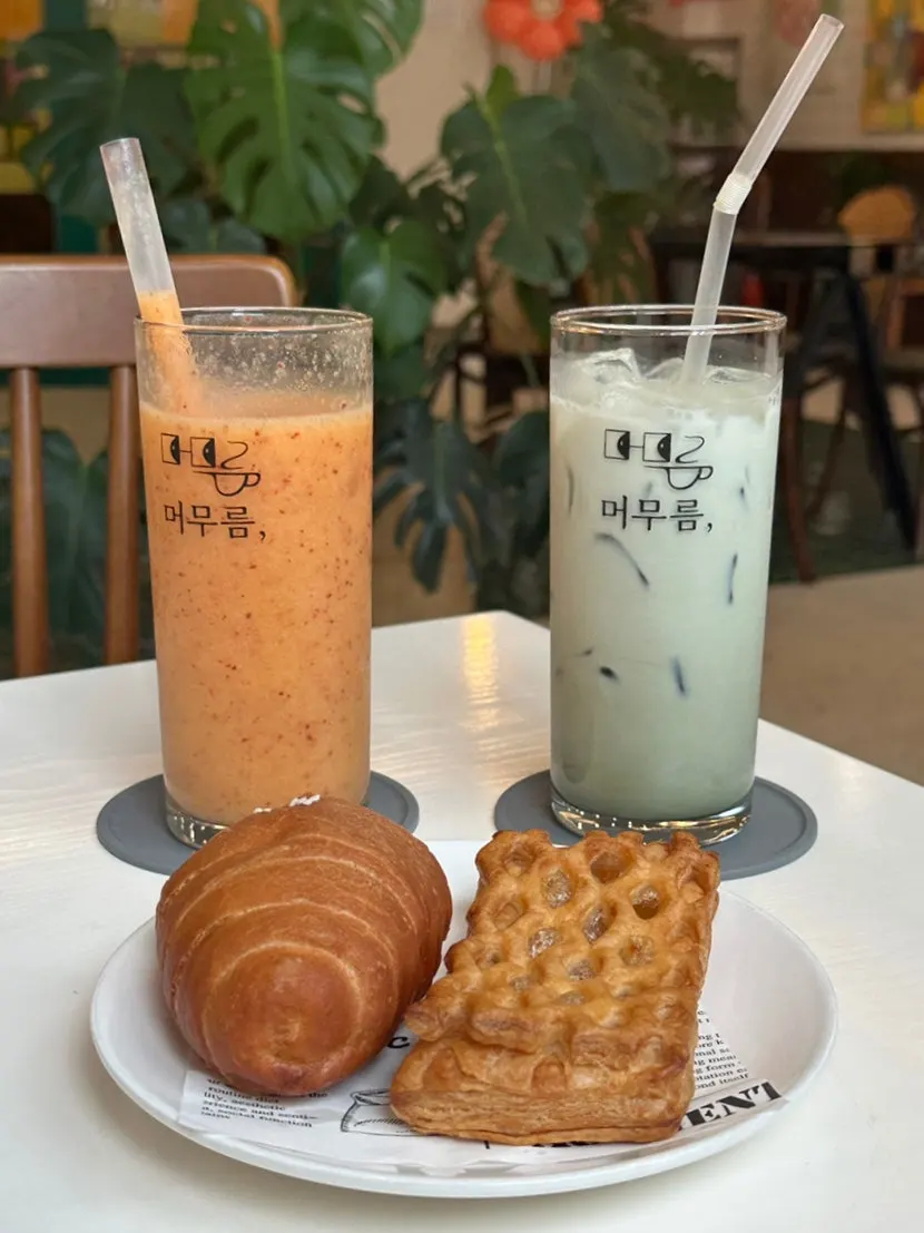 카페 머무름 애플파이 디저트