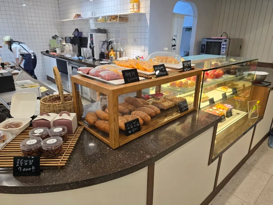 Bakery display case at Café Meomureum