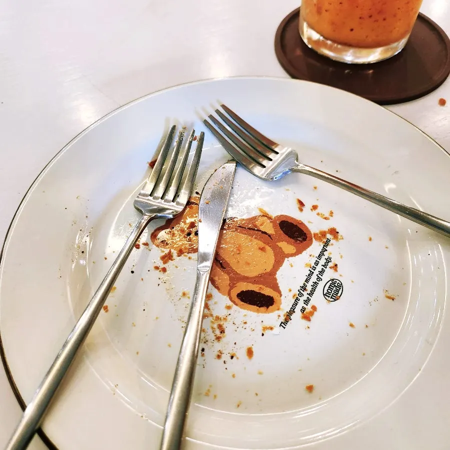Desserts and drinks laid out on the table at Café Meomureum