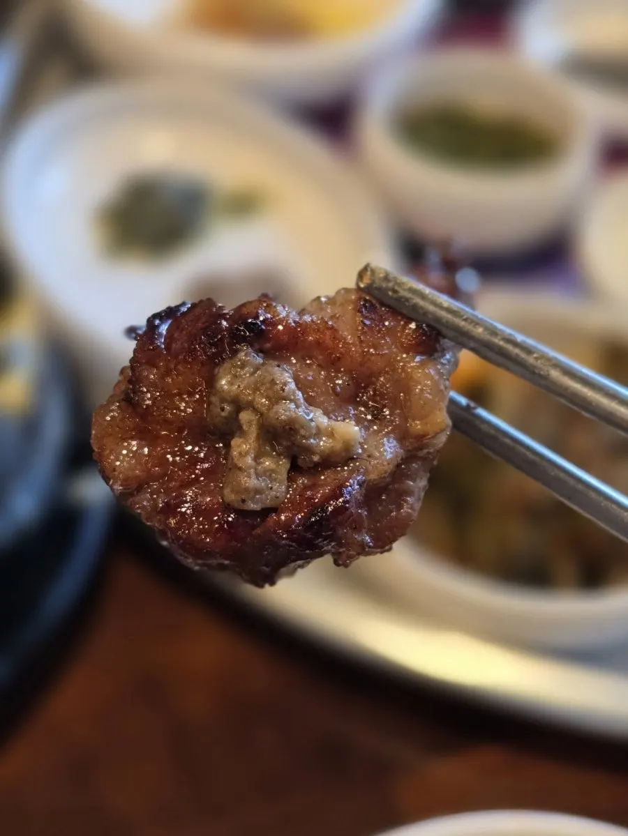 Sauces served with beef ribs