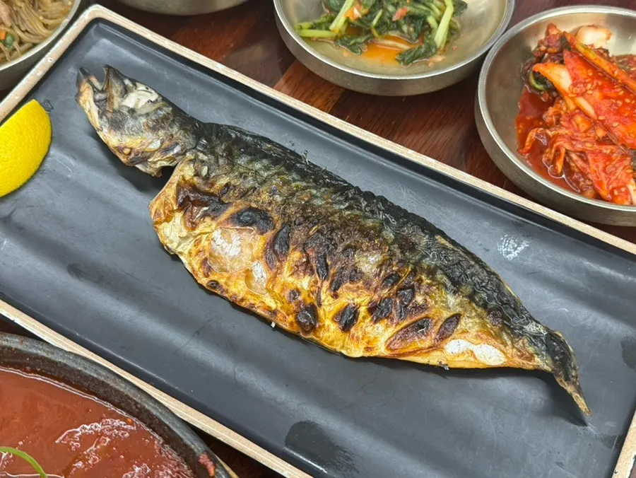 Ordered mackerel dishes