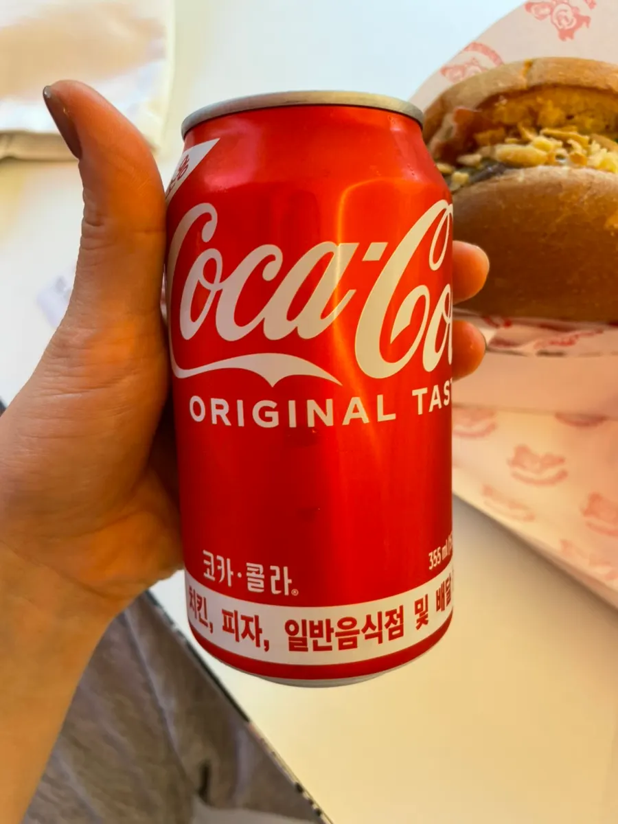 Cold cola included with the set