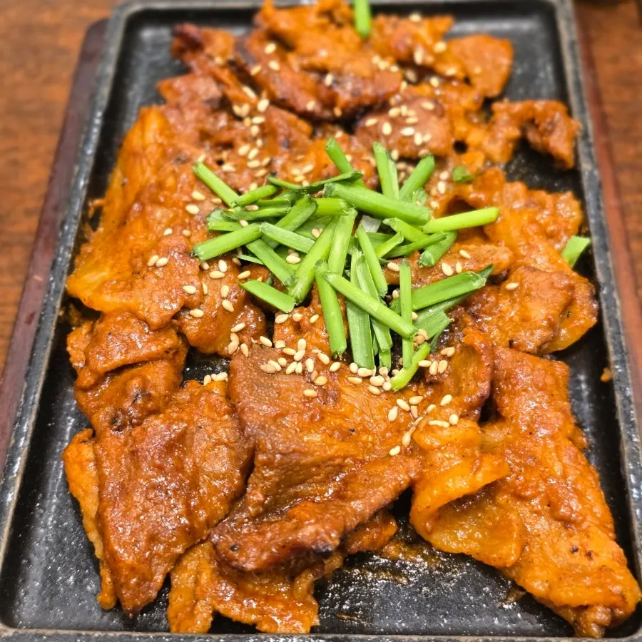 직접 만든 고추장과 참기름