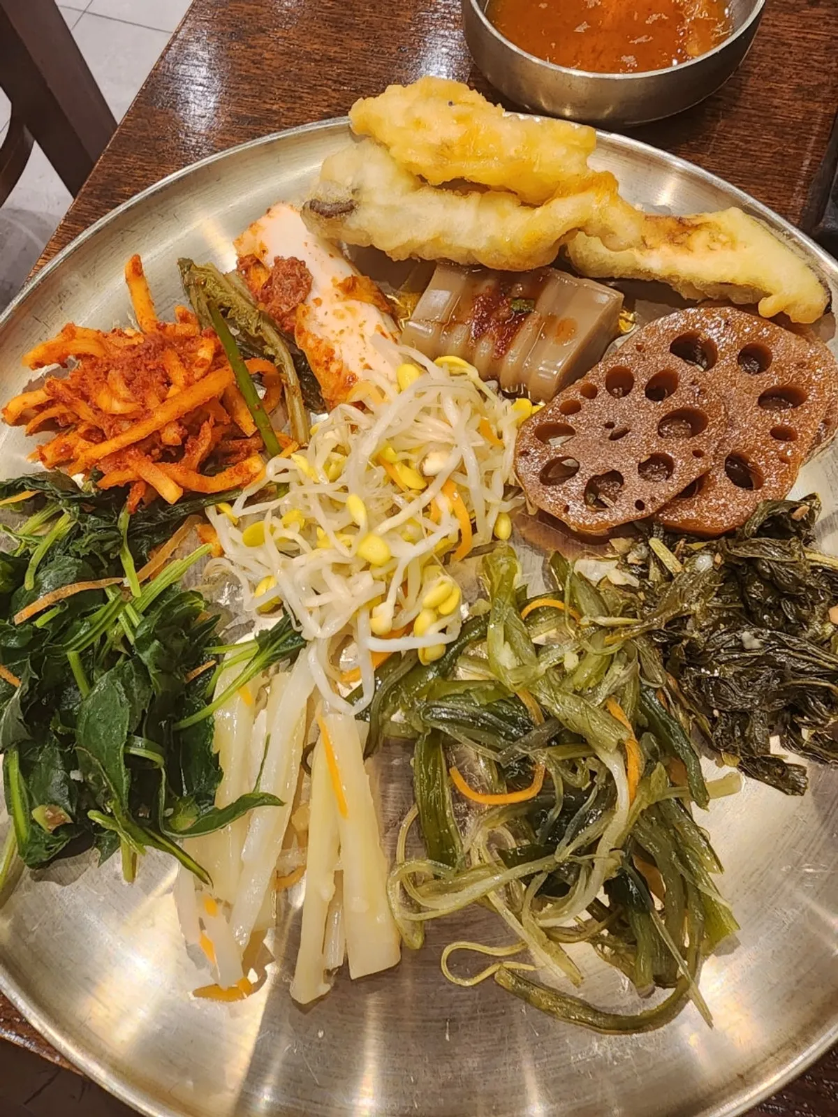 석쇠 고추장제육 접시