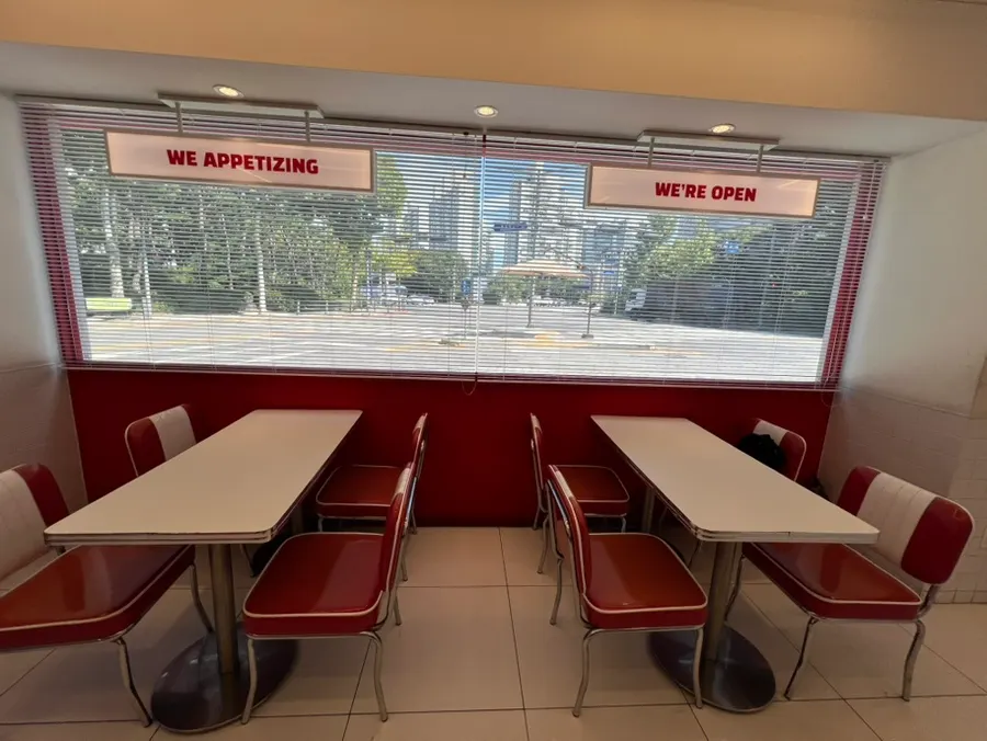 Solo dining seat at 666 Burger Main Branch