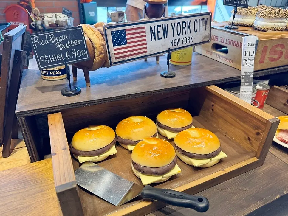 Bagel display corner at Orange Bagel