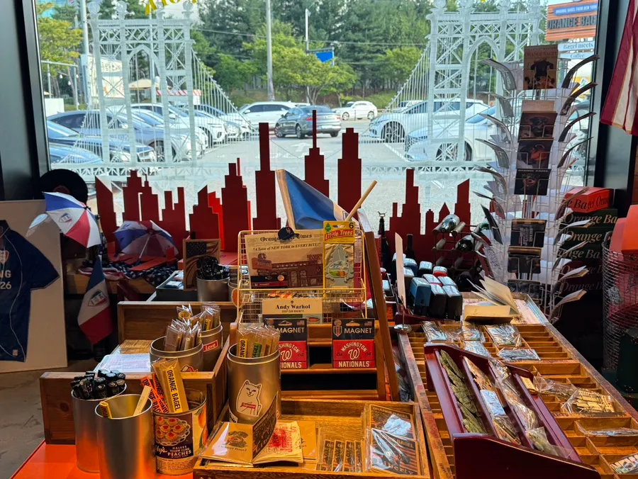 New York-inspired souvenirs