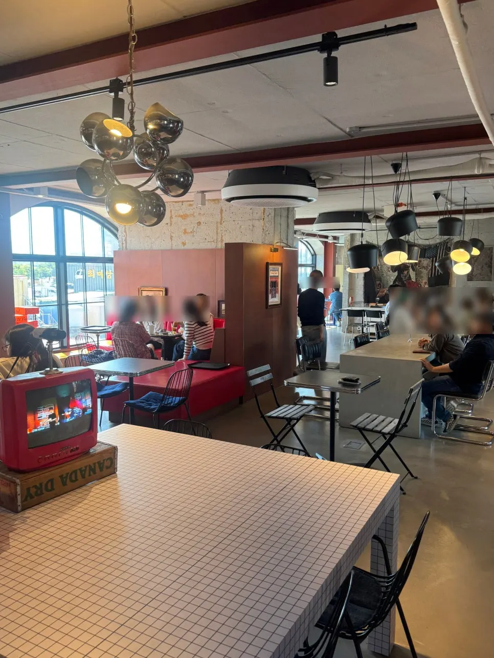 Spacious 2nd floor seating area