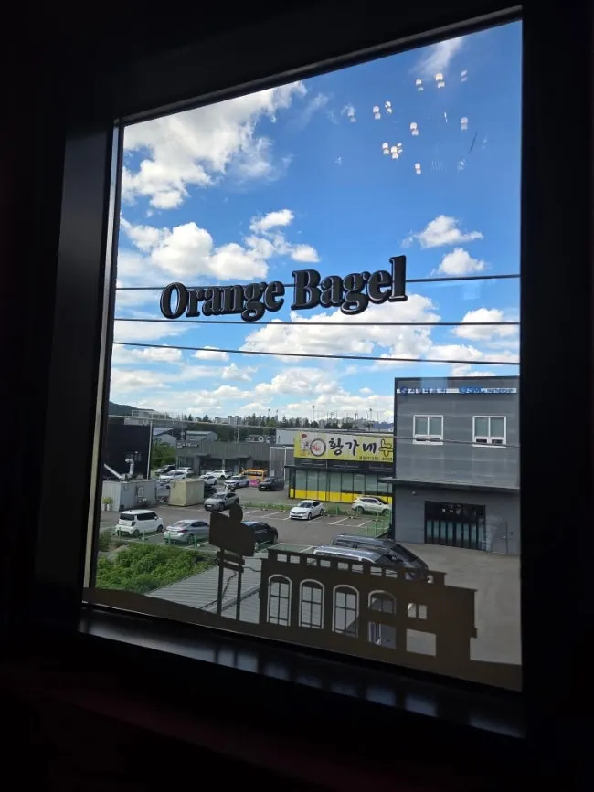 Sandwich bagels arranged in the 1st-floor display