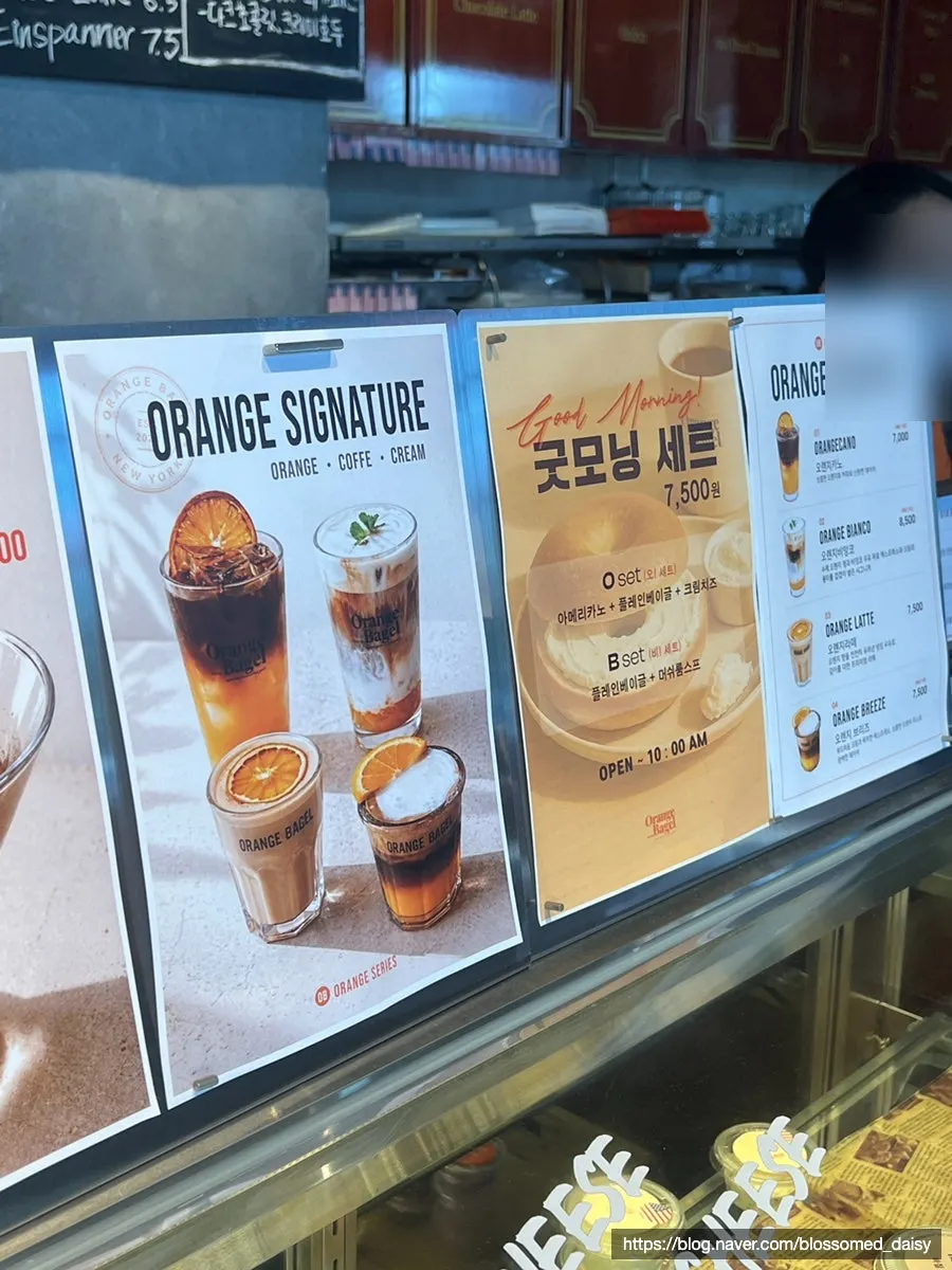 카페 내부 시그니처 코너