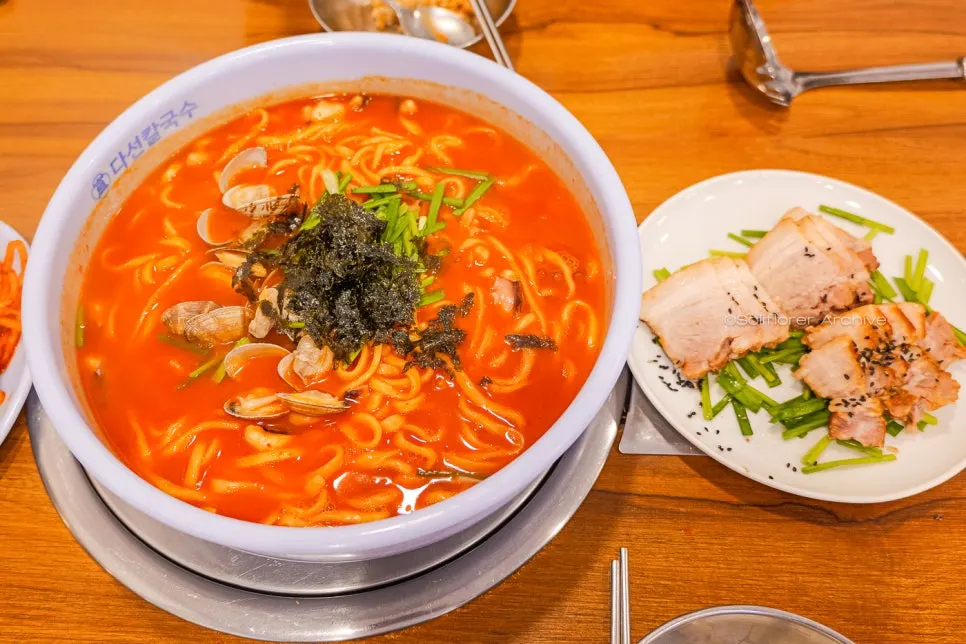 Kal-nakji de Daseon Kalguksu pedido en sabor suave