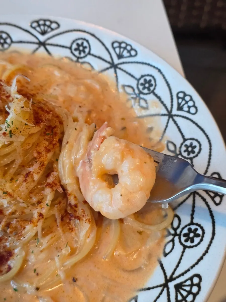 Rosé shrimp pasta with appealing color