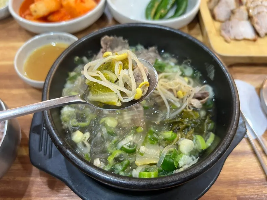 Boneless hangover soup with mild broth