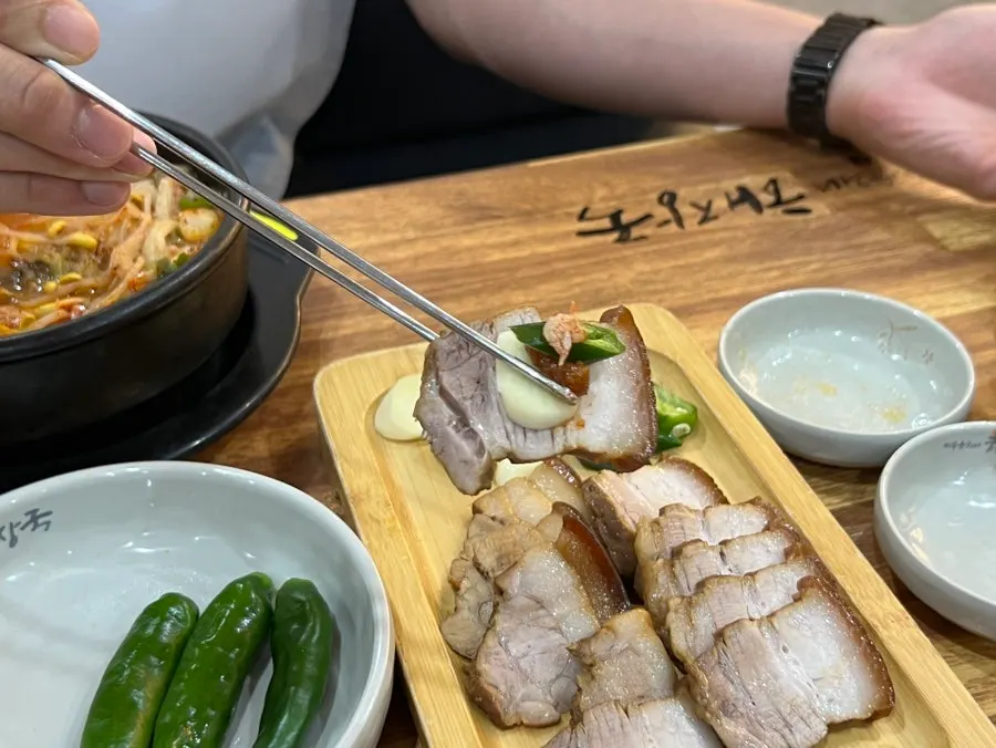 Dombe meat with a chewy texture