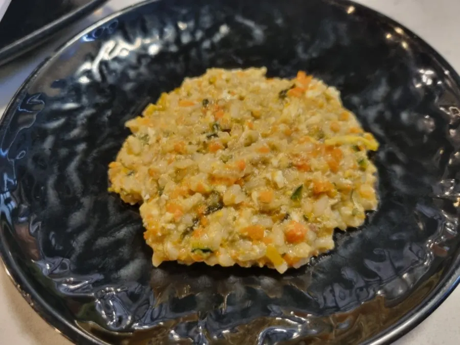 A soft, warm egg porridge finish
