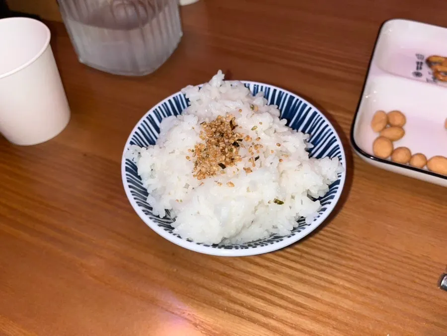 전골 국물과 함께 주문한 공기밥
