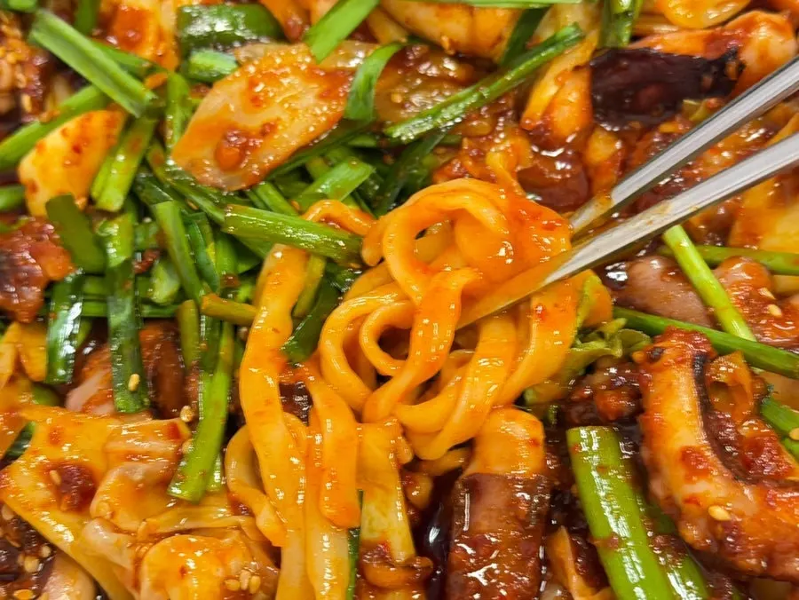 Octopus stir-fry that just doesn't seem to run out